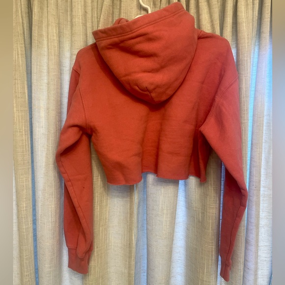 Aritzia Cropped Fleece Hoodie Size M - Picture 2 of 3
